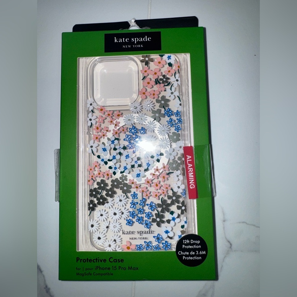 Kate Spade iPhone 15 Pro Max Case!